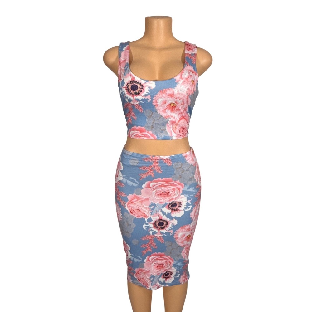 Joe & Elle Womens Floral 2 Piece Set Blue Pink Rose Crop Top Midi Skirt Size M